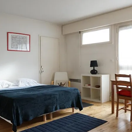 Apartment Rue Lauriston - 16 *